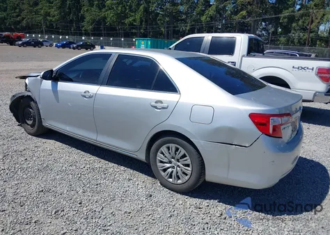 2012 Toyota Camry Le z USA, uszkodzony, nr VIN 4T1BF1FK1CU127404